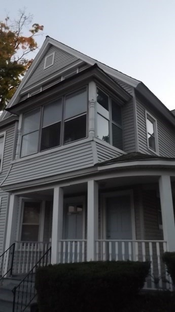 Building Photo - 754 Chestnut St