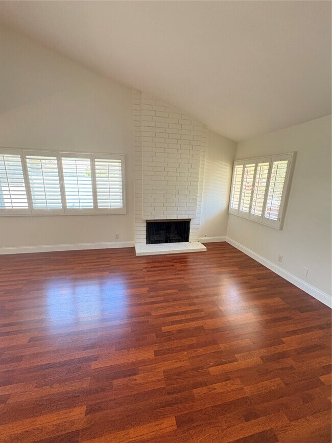 Building Photo - 6231 Sierra Bravo Rd