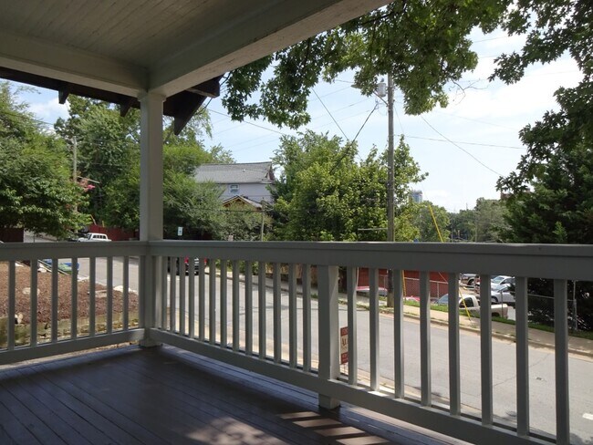 Foto del edificio - 12 E Chestnut St