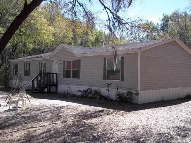 Building Photo - 4/2 Manufactured home Marys Villa Rd.~Mary...