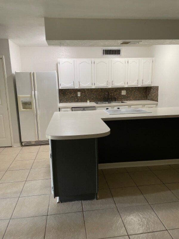 Building Photo - 6710 Pickett Dr