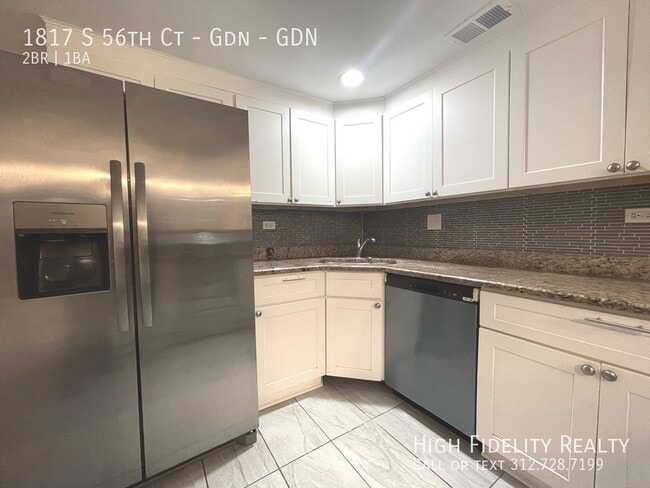 Building Photo - 1817 S 56th Ct