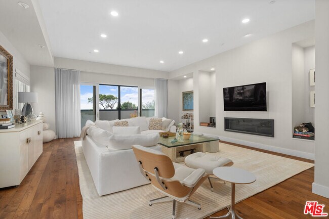 Foto del edificio - 22065 Pacific Coast Hwy