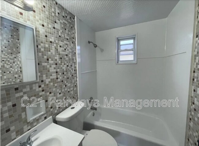 Foto del edificio - 616 Perrilyn St
