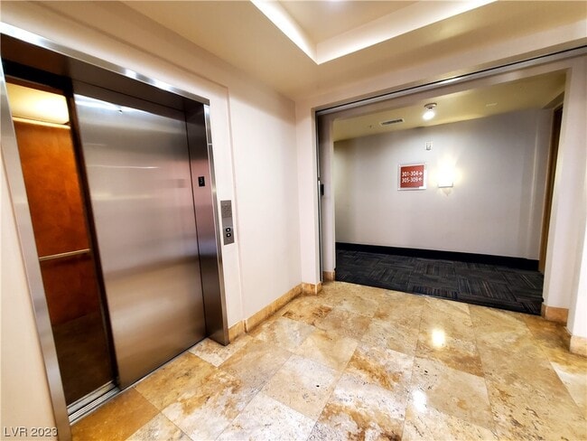 Building Photo - 47 E Agate Ave