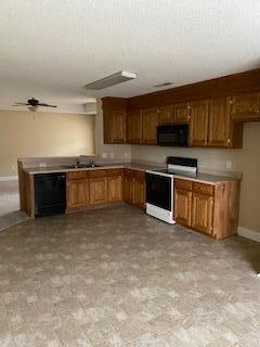 Foto del edificio - 3583 Beacon Dr