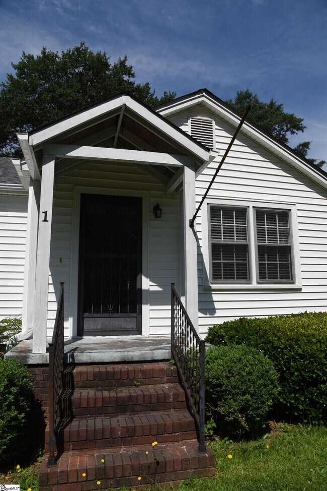 1 Rose Garden St, Taylors, SC 29687 House for Rent in Taylors, SC