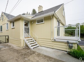 Building Photo - 1819 Inglewood Ave