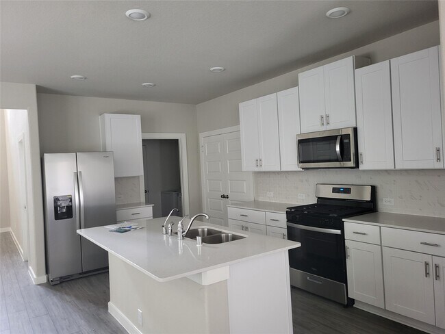 Foto del edificio - 5611 Madden Ln