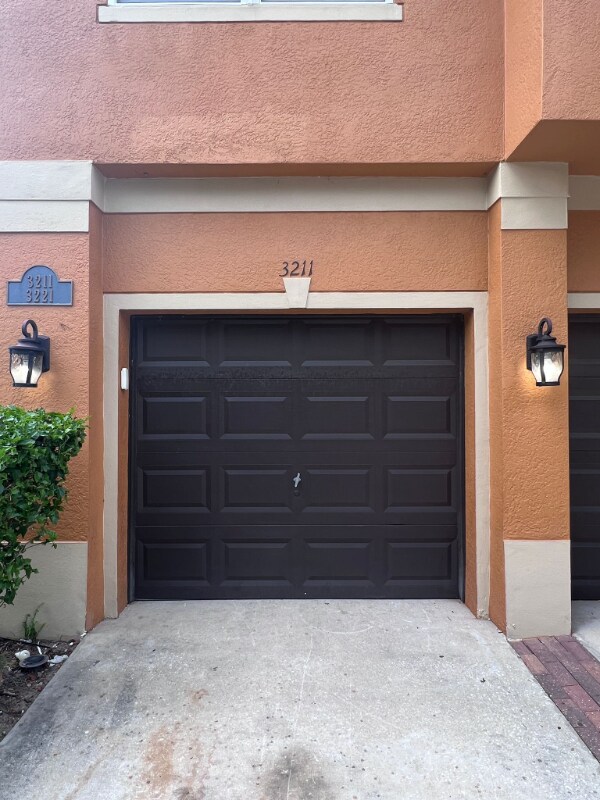 Foto del edificio - 3211 Pine Oak Trail