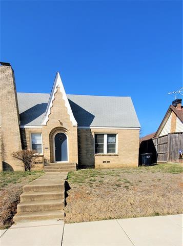 Building Photo - 2801 Primrose Ave