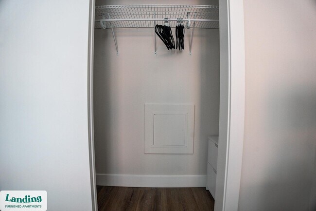 Foto del edificio - 1999 E Boston St