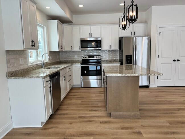 Foto del edificio - 6066 New Taylor Rd