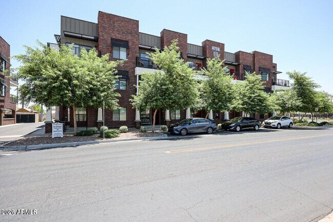 Foto del edificio - 475 N 9th St