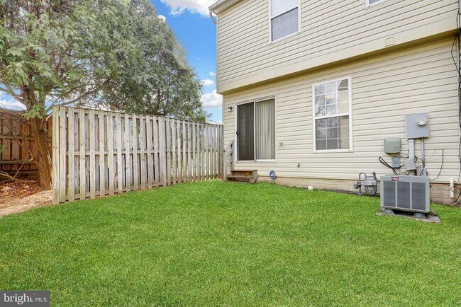 Building Photo - 6100 Kendra Way