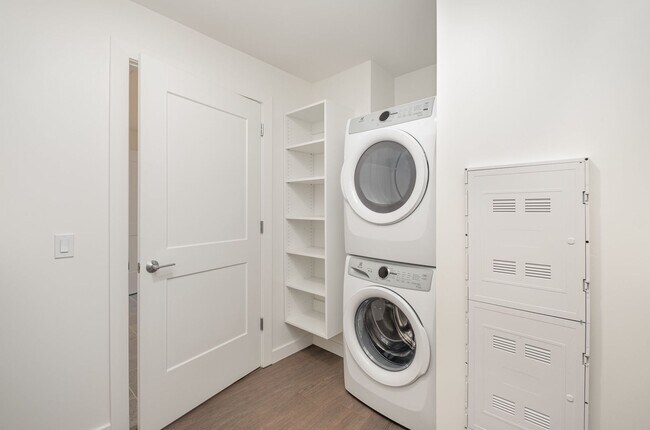 Foto del edificio - Luxury 1-Bedroom Condo in The Pullman – Do...