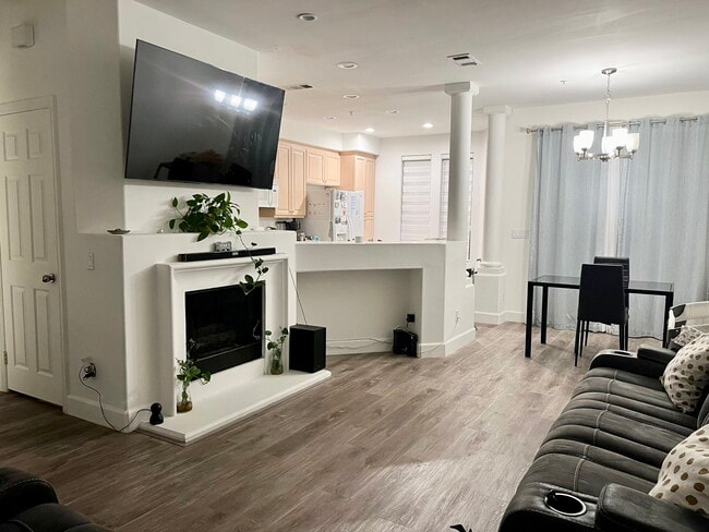 Living Room - 497 W Summerfield Cir