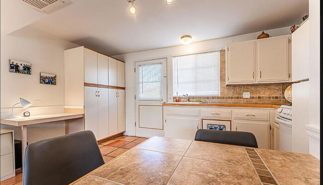 Foto del edificio - Green Valley Villas East Townhomes 55+ Com...