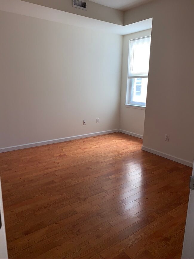 Photo - 1238 S 45th St Townhome