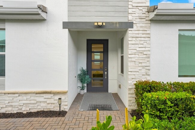 Building Photo - 11639 SW Viridian Blvd