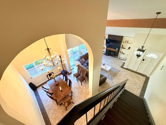 Building Photo - 26431 Via Lara