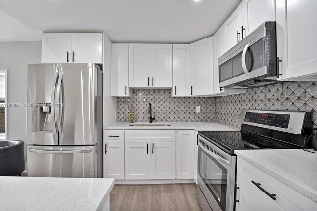 Foto del edificio - 5514 NW 6th Ave