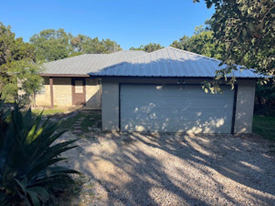 Primary Photo - NEW ON MARKET