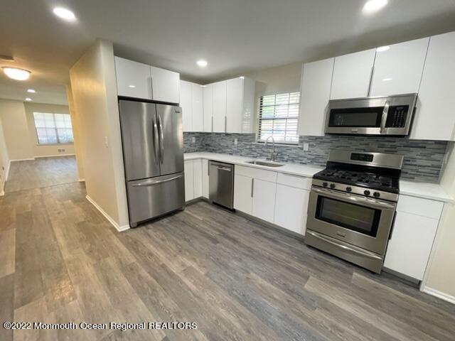 Building Photo - 331 Oak Knoll Dr