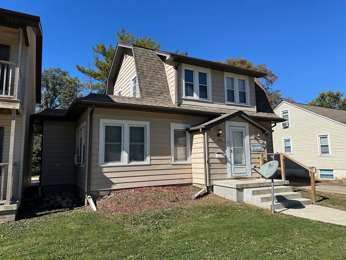 Foto del edificio - 1516 1st St