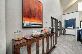 Building Photo - Rocklin Ranch