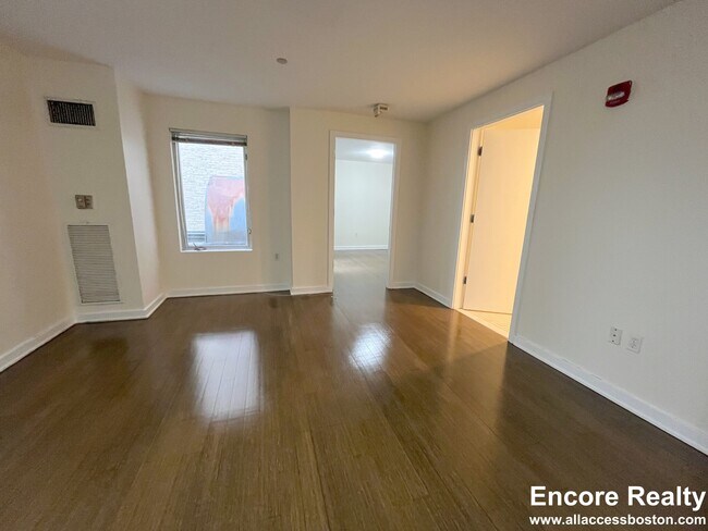 Building Photo - 40 Boylston St