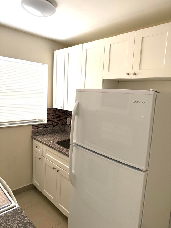 Foto del edificio - 1111 N Federal Hwy