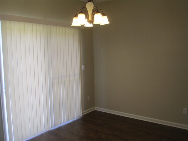 Foto del edificio - 2514 Creekfront Drive