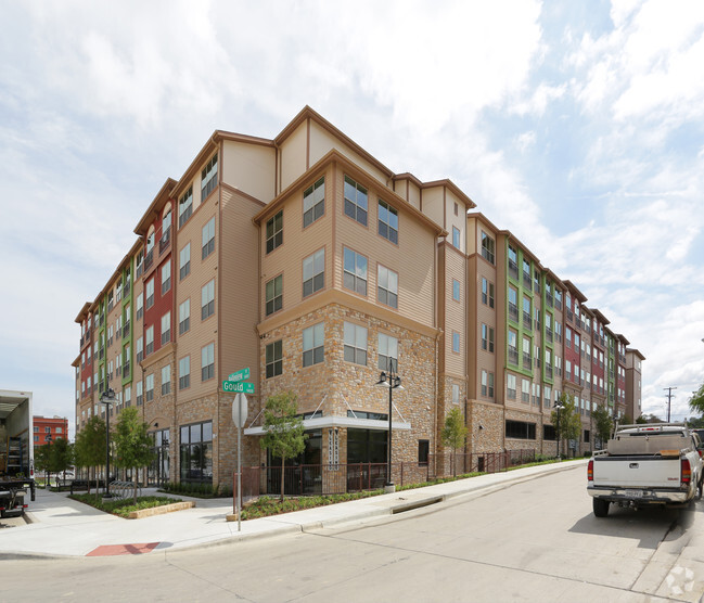 The Belleview Apartments - Dallas, TX | Apartments.com