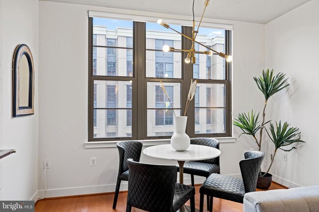 Foto del edificio - 2125 14th St NW