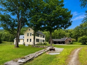 Building Photo - 872 Grassy Brook Rd