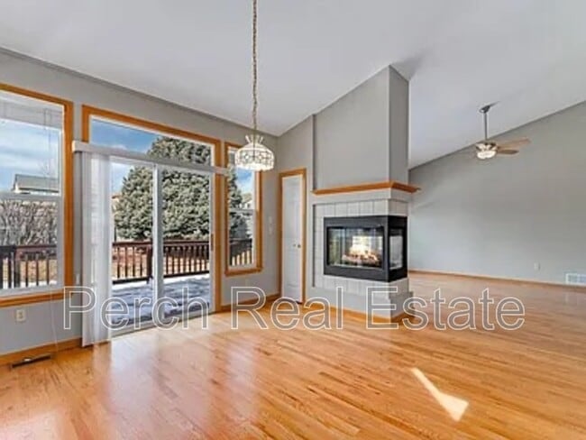 Foto del edificio - 14041 W Amherst Ave