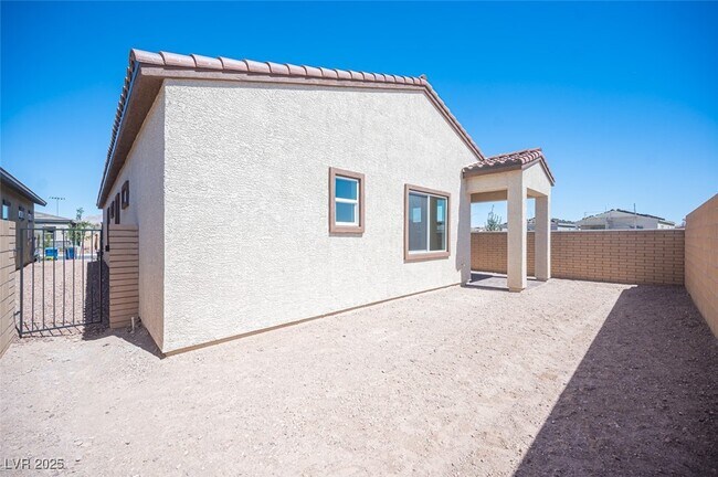 Foto del edificio - 117 Royal Cascade Ave