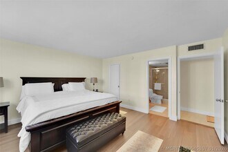 Building Photo - 1401 S Ocean Dr