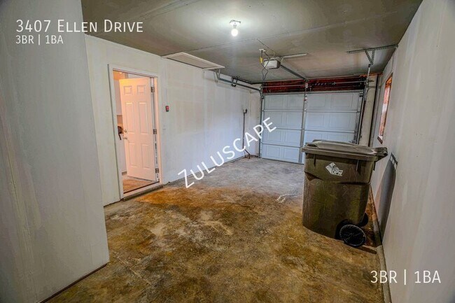 Building Photo - 3407 Ellen Dr