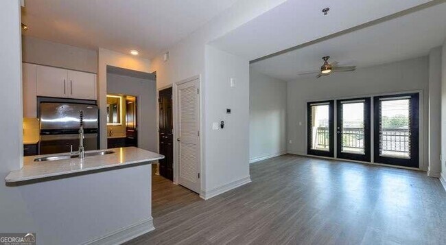 Foto del edificio - 530 Piedmont Ave NE