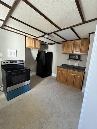 Foto del edificio - 815-819-819 River St