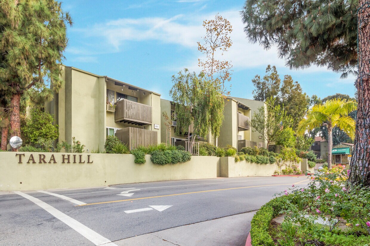 4907 Indian Wood Rd Unit 207, Culver City, CA 90230 Condo for Rent in