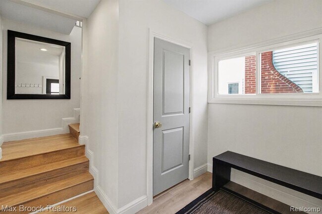 Foto del edificio - 314 S Laurel St