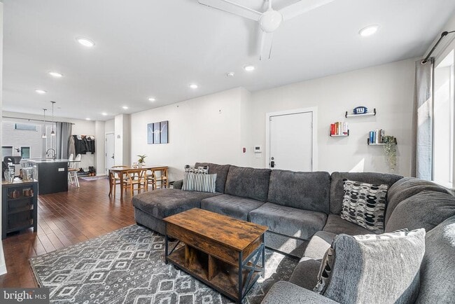 Foto del edificio - 1640 N 5th Ct