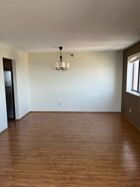 Comedor Unit 2709 - The Pointe