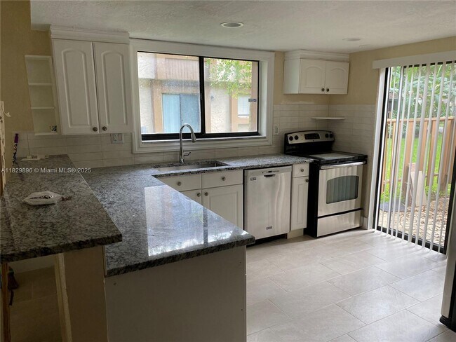 Foto del edificio - 38 Wimbledon Lakes Dr