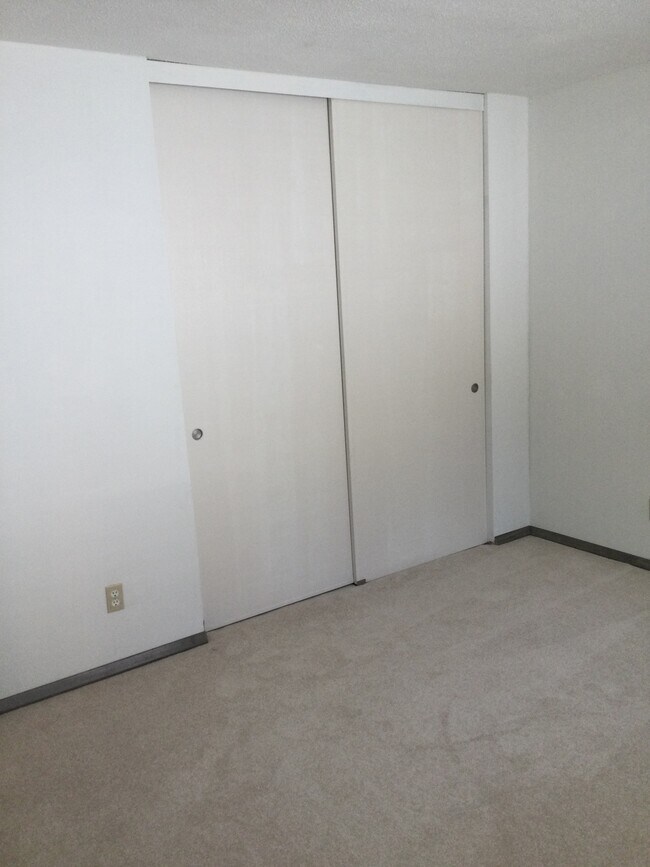 Bedroom - 4248 SE 15th Ave