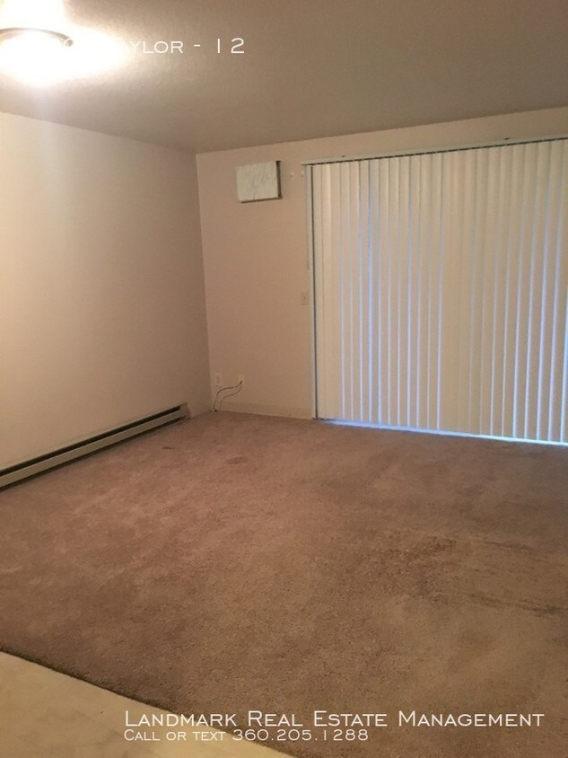 2303 Taylor Ave Unit 12, Bellingham, WA 98225 Room for Rent in
