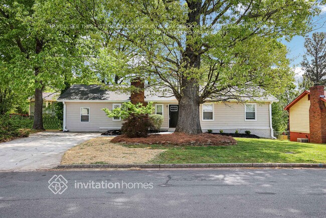Building Photo - 2052 Marbut Ln